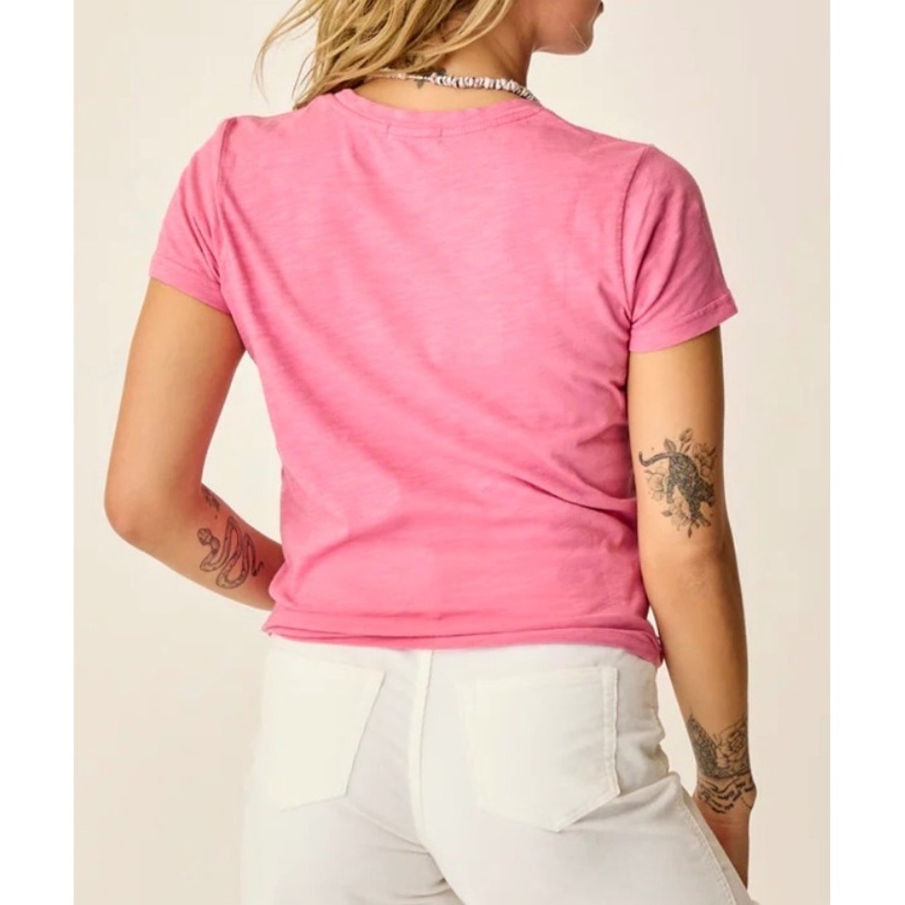 NEW Carve Designs Small Pink Crew Neck Short Sleeve East Coast Shirt 100% Cotton - Picture 2 of 9